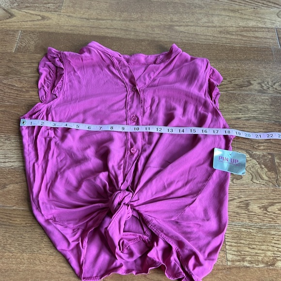 Pinup pink button up sleeveless blouse knot waist from Europe - Picture 5 of 6